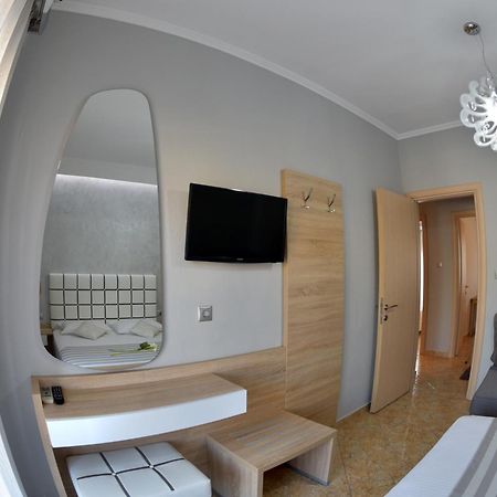 Elenas Apartments סארטי מראה חיצוני תמונה